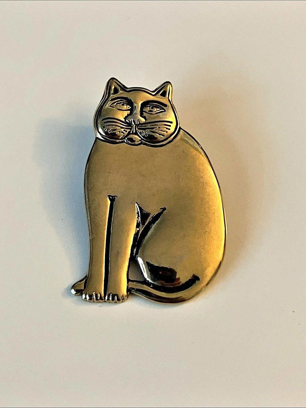Laurel Burch Keshire Cat Brooch Gold